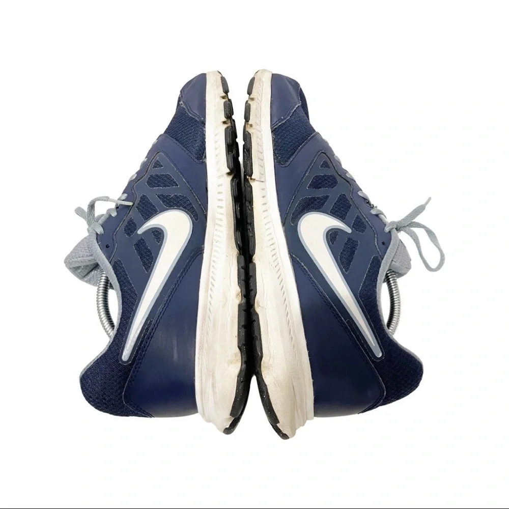 Nike men Downshifter 6 running shoes-great condition-Size 11 style 684652-400
